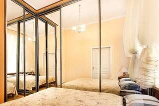 Апартаменты 911Flat Киев Апартаменты с 1 спальней: улица Бассейная, 15-7